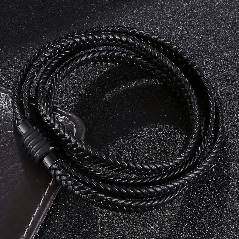 Men's Vintage Dual-Layer Braided PU Leather Bracelet with Magnetic Clasp